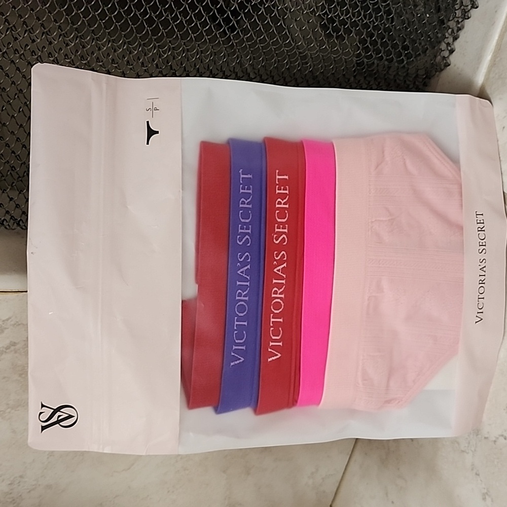 💕🩷 VICTORIA'S SECRET 5-Pack THONG PANTY 🩷💕